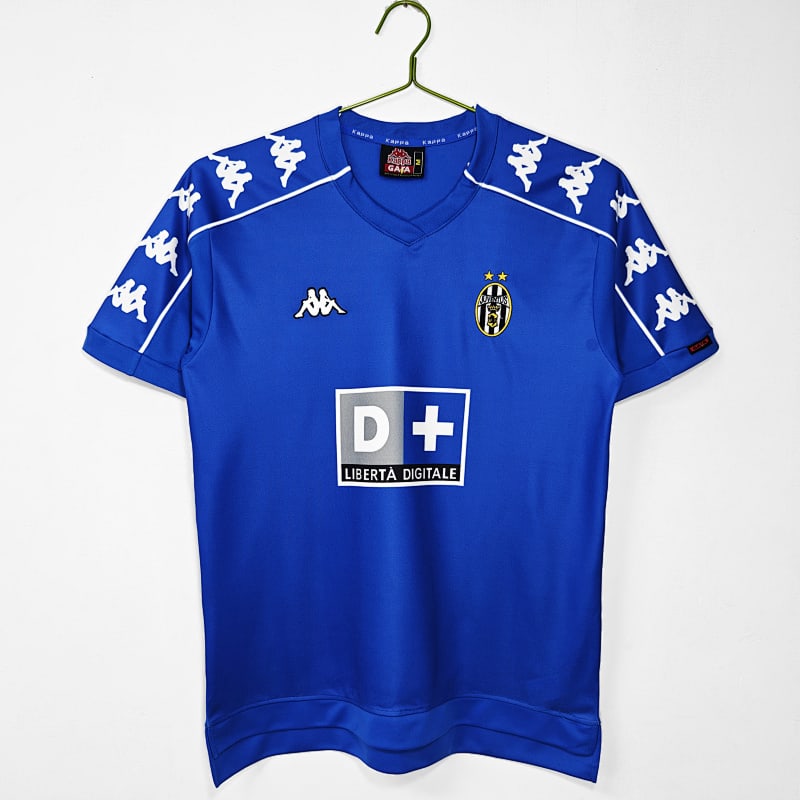 1999 00 Season Juventus Away 8A