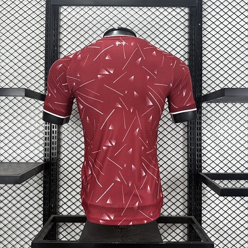 Liverpool FC Local 2025-2026 thumbnail 2