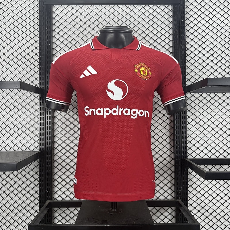 Manchester United 24/25 Home