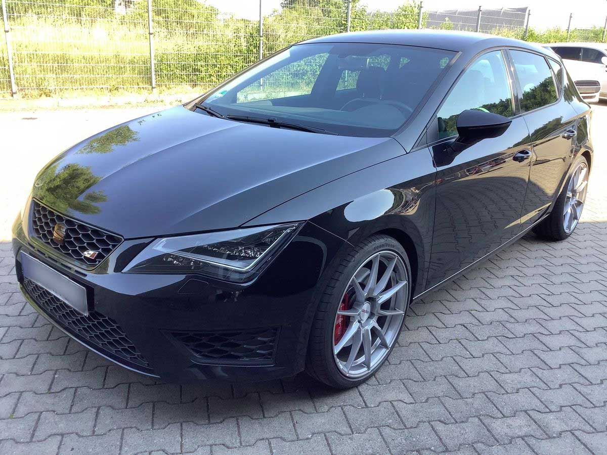 SEAT Leon Cupra