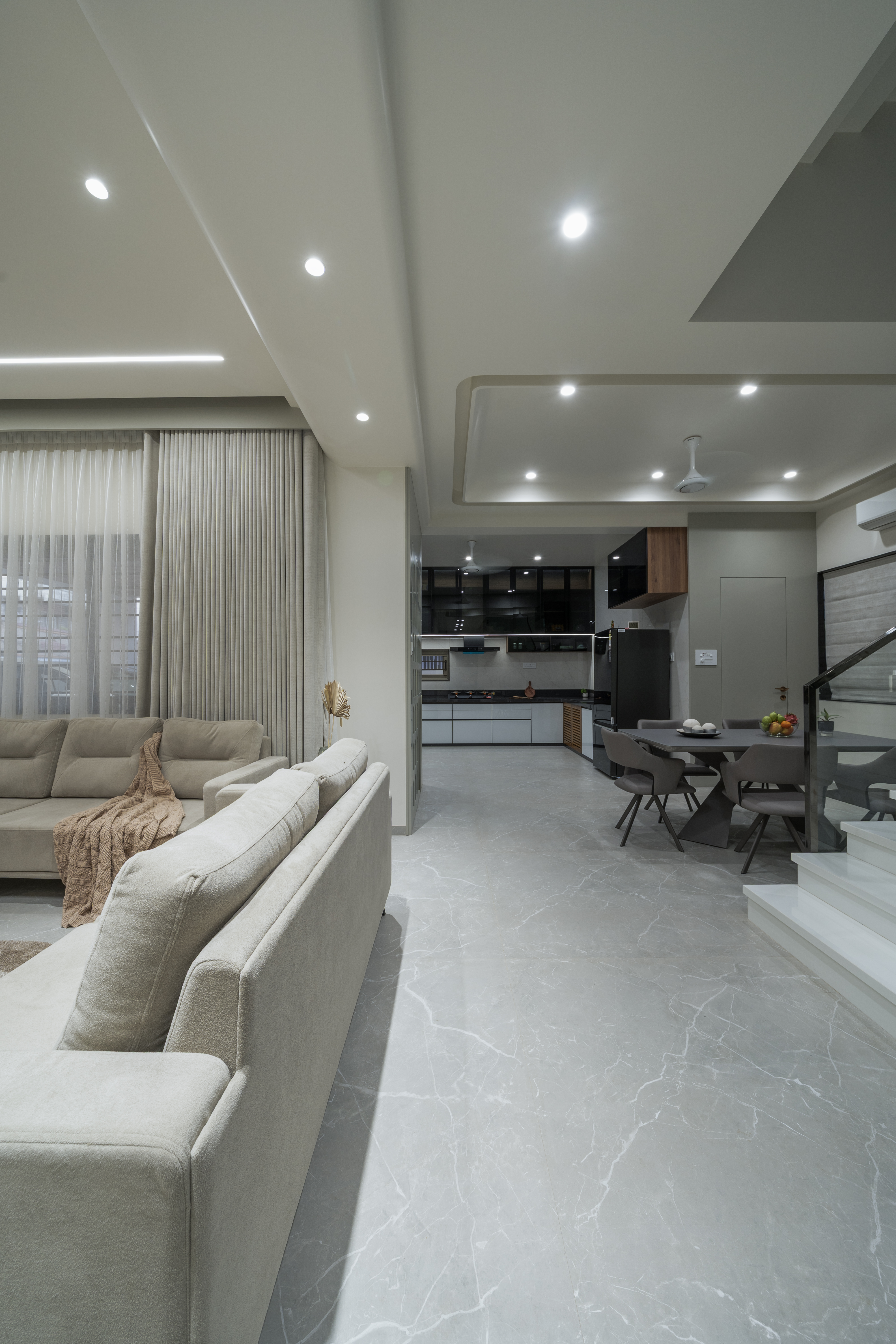 House of Horizons, view 12