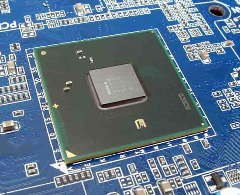 Chipset (Controller Hub)