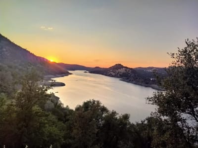 Vista Point Lake - Yosemite to SF Stop