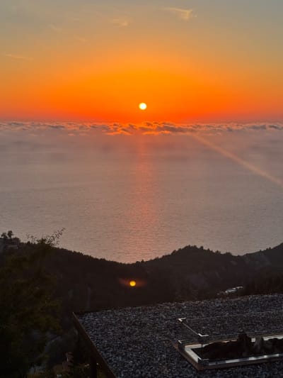 FLY ME Sun & Stars bar Sunset