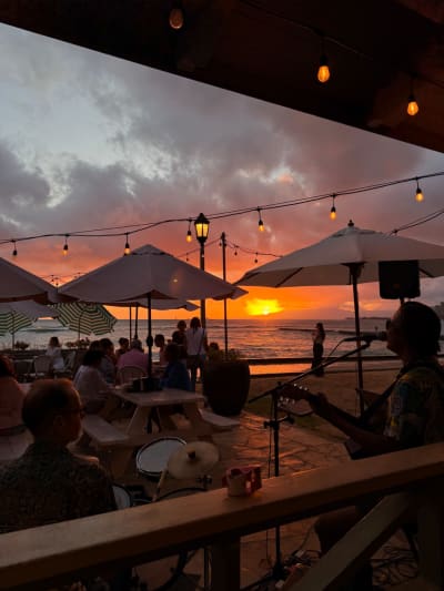 Barefoot Beachhead cafe, Honolulu 🌸