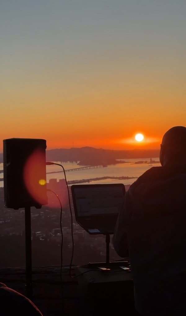Pop-up DJ set at Grizzly Peak