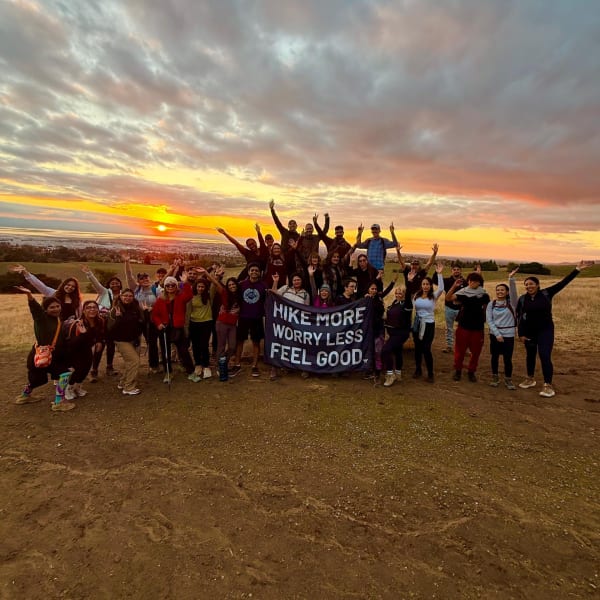 WELLNESS WEDNESDAY SUNSET GROUP HIKE!