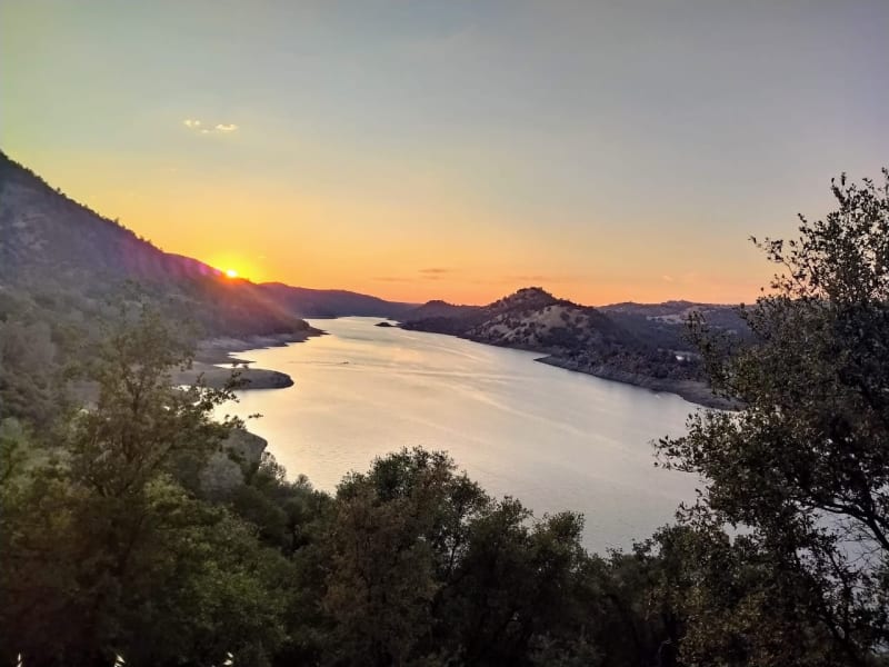 Vista Point Lake - Yosemite to SF Stop