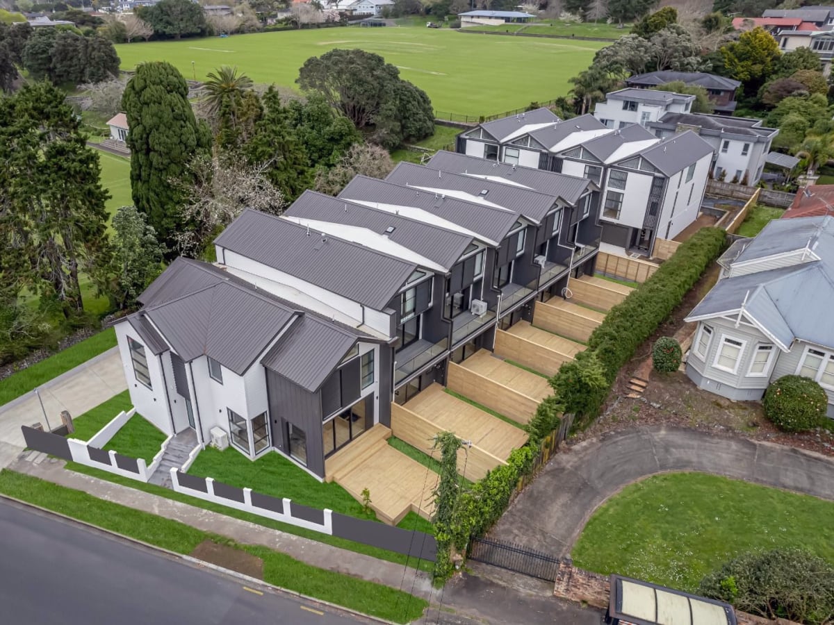 Gillies Ave, Epsom, Auckland - image 1