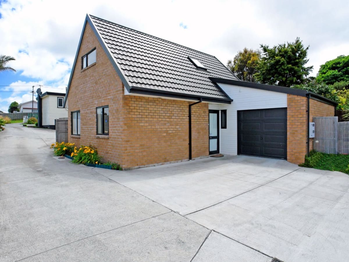 30A Chalmers Street, Avondale, Auckland - image 1