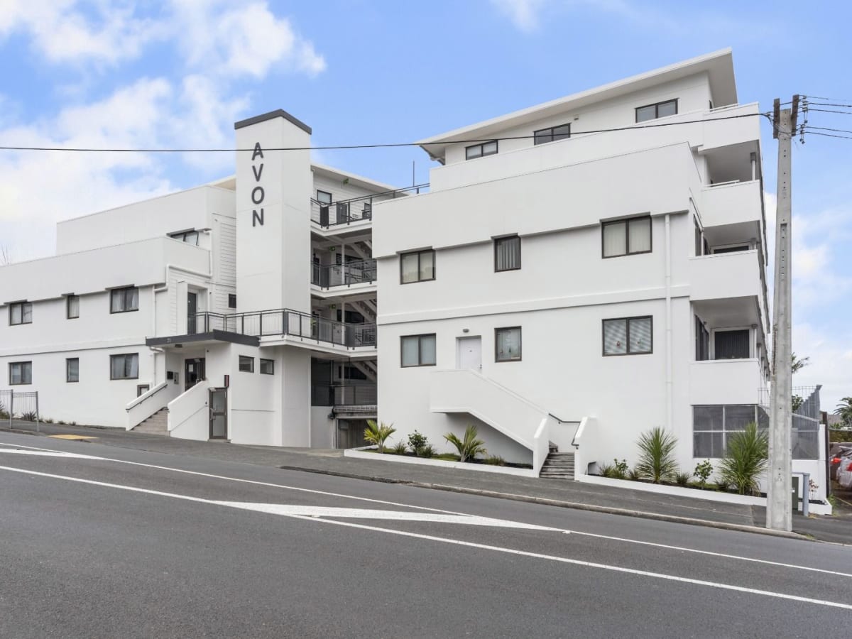 21 Saint Jude Street, Avondale, Auckland - image 1