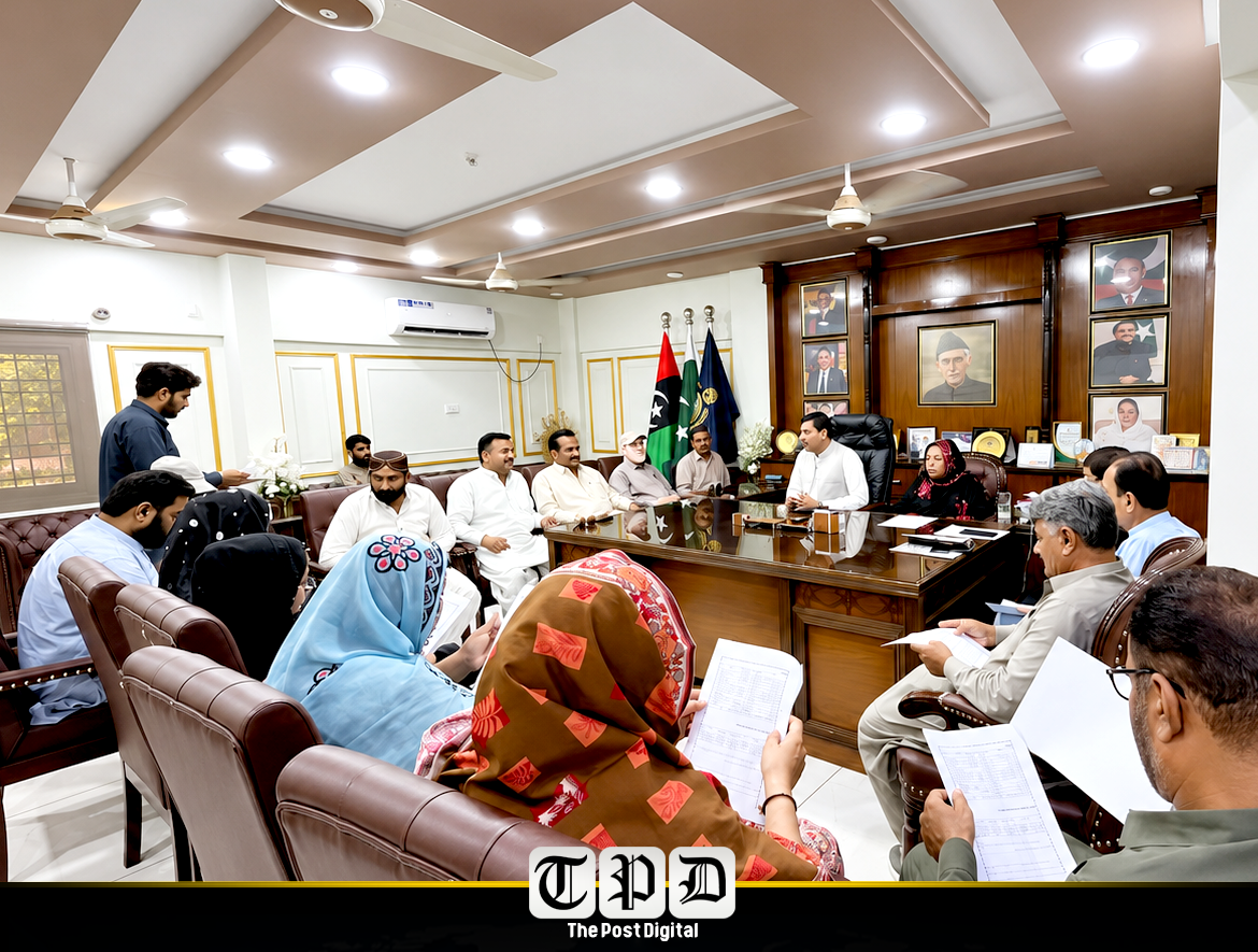 22 یونین کونسلز کے ترقیاتی منصوبوں کے لیے 1.58 ارب روپے مختص، صاف پانی، سیوریج، صفائی اور انفراسٹرکچر کی بہتری کو اولین ترجیح، ملازمین کی ترقیوں اور نئی ڈی پی سی کی بھی منظوری
