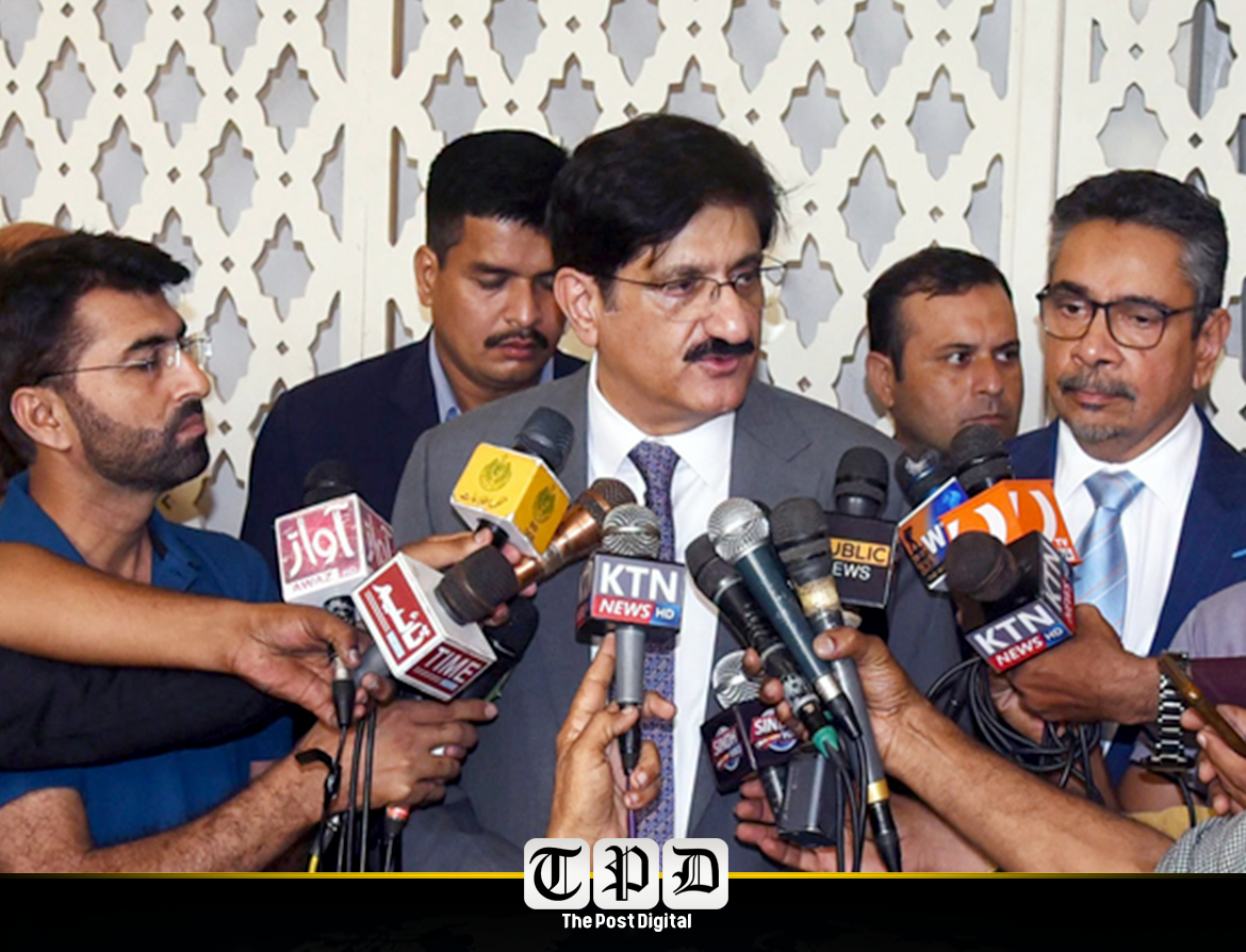 وزیراعلیٰ سندھ کا کہنا ہے کہ نئے صوبوں کا طریقہ آئین میں واضح ہے، تھر کو ترقی کی مثال قرار دیتے ہوئے معدنی شعبے میں سرمایہ کاری اور جدید ٹیکنالوجی پر زور دیا۔
