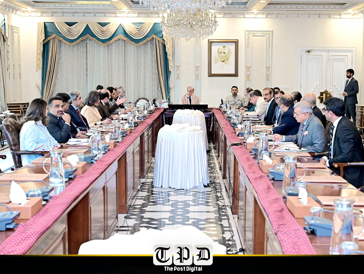 نیشنل یوتھ ایمپلائمنٹ پالیسی پر ہر ماہ پیش رفت کا جائزہ لینے کا فیصلہ، خواتین اور بلوچستان و خیبرپختونخوا کے نوجوانوں کو خصوصی مواقع دینے کی ہدایت