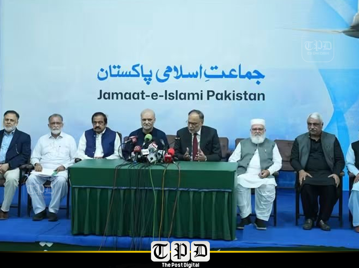 حکومتی وفد کی حافظ نعیم سے اہم ملاقات؛ مذاکرات کے لیے دونوں فریقوں کی ٹیمیں تشکیل، جماعت اسلامی کا پیٹرول سستا کرنے سمیت مطالبات پر ڈٹ جانے کا فیصلہ