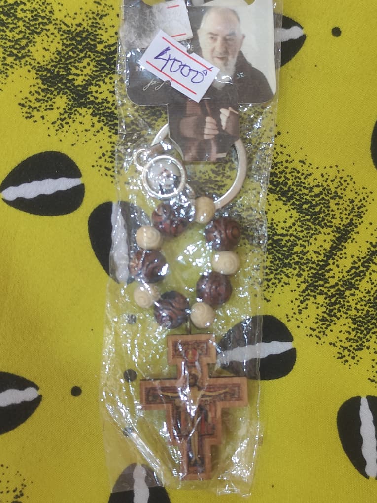 Porte clé SAINT PADRE PIO