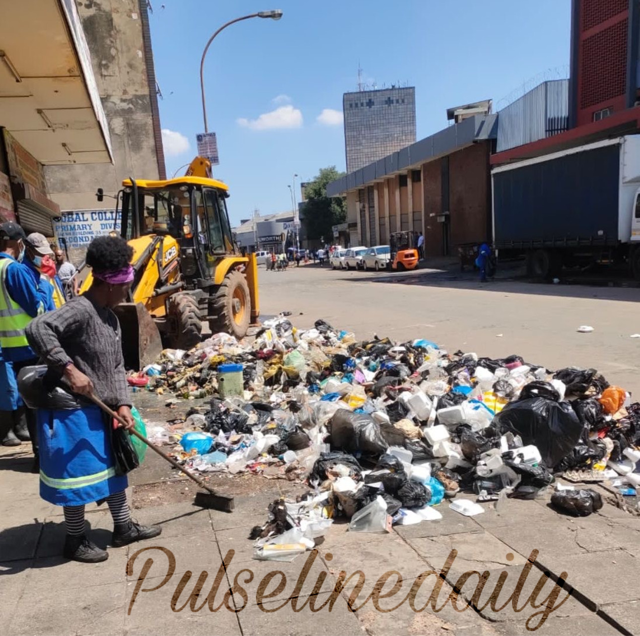 Lagos Streets Fall Silent as Reintroduced Monthly Sanitation Exercise Returns