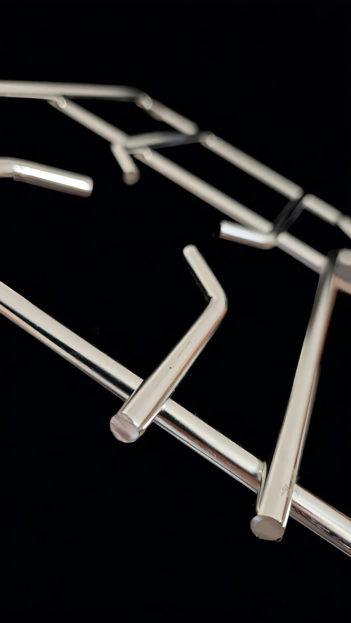 Grate in solid stainless steel
