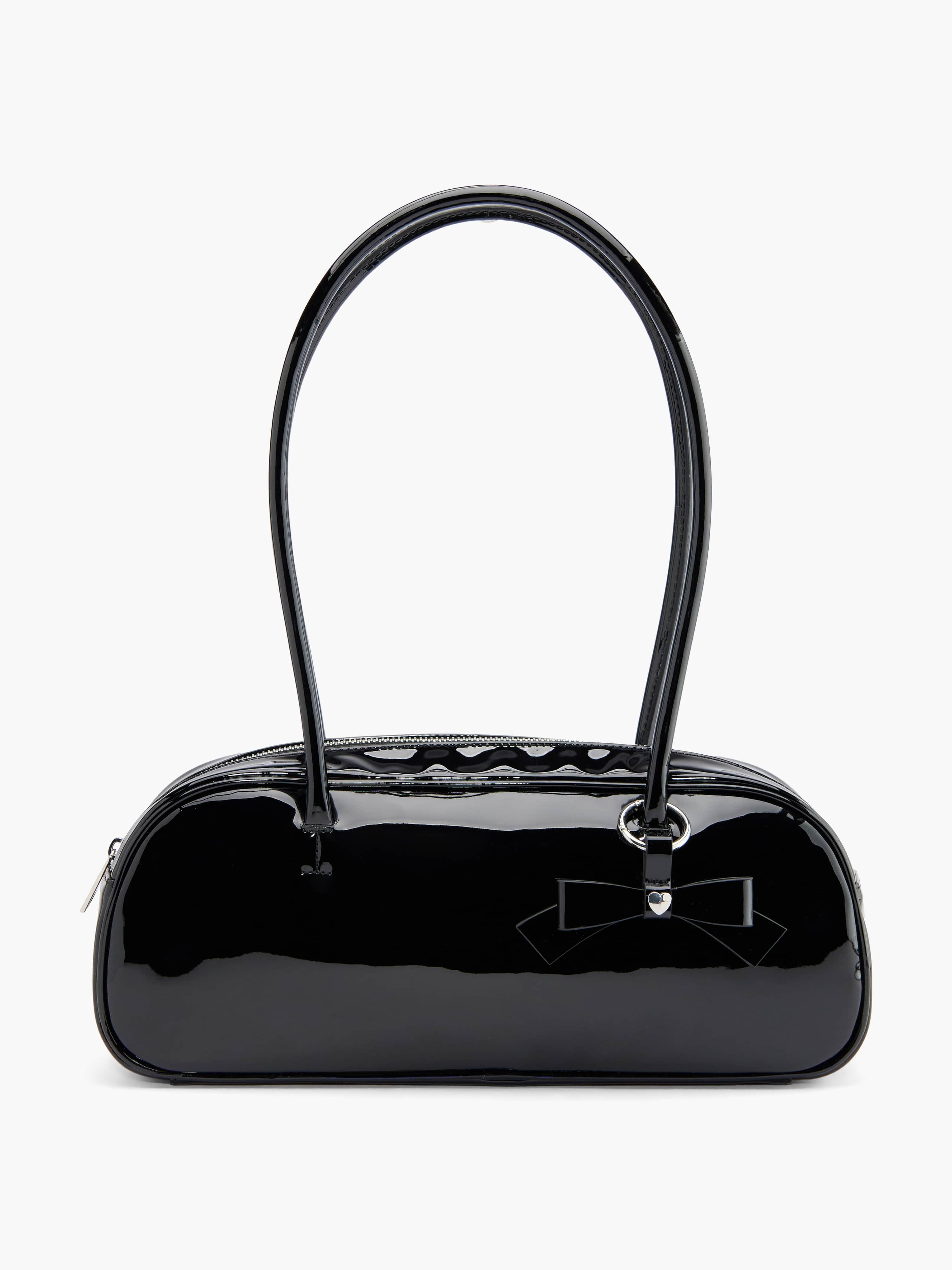 Schwarze Baguette-Bag in Lack-Optik