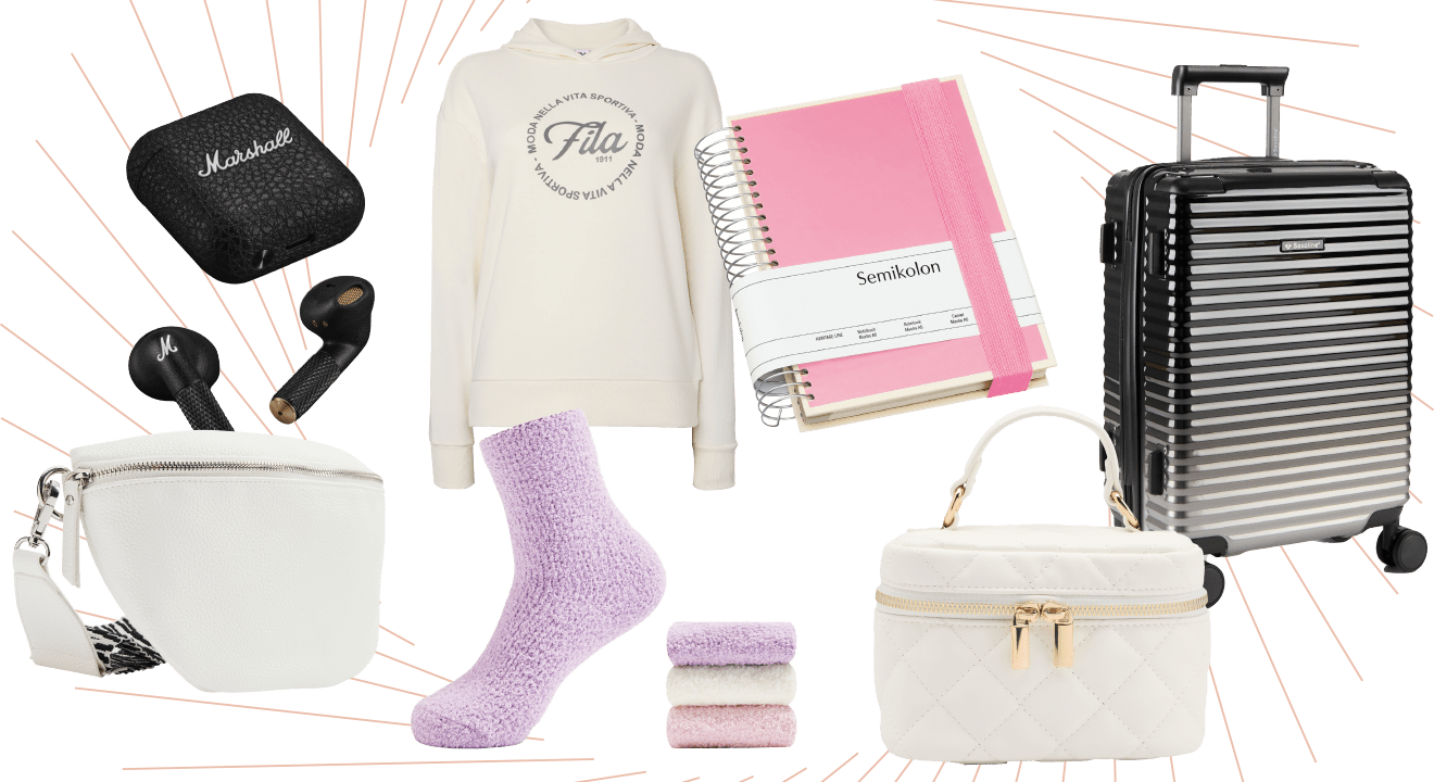 Eine stylishe Auswahl an Travel-Essentials: Hoodie, Koffer, Notizbuch, Kuschelsocken, Kopfhörer und Bags