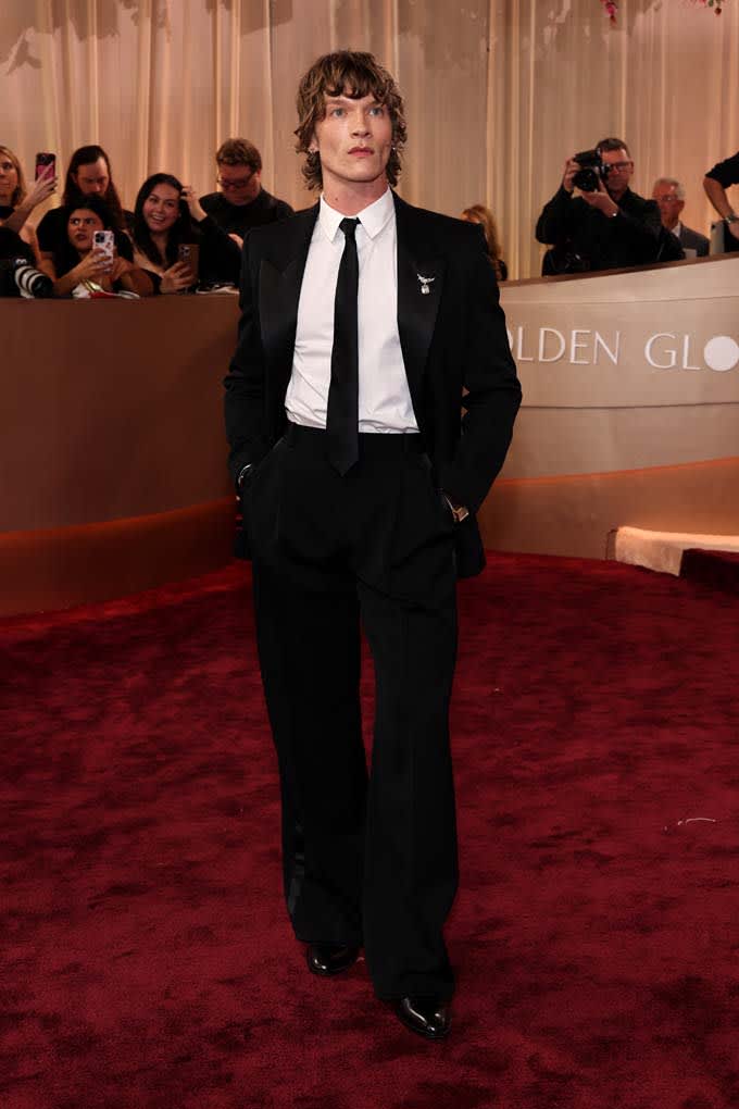 Connor Storrie bei den Golden Globes 2026 auf rotem Teppich