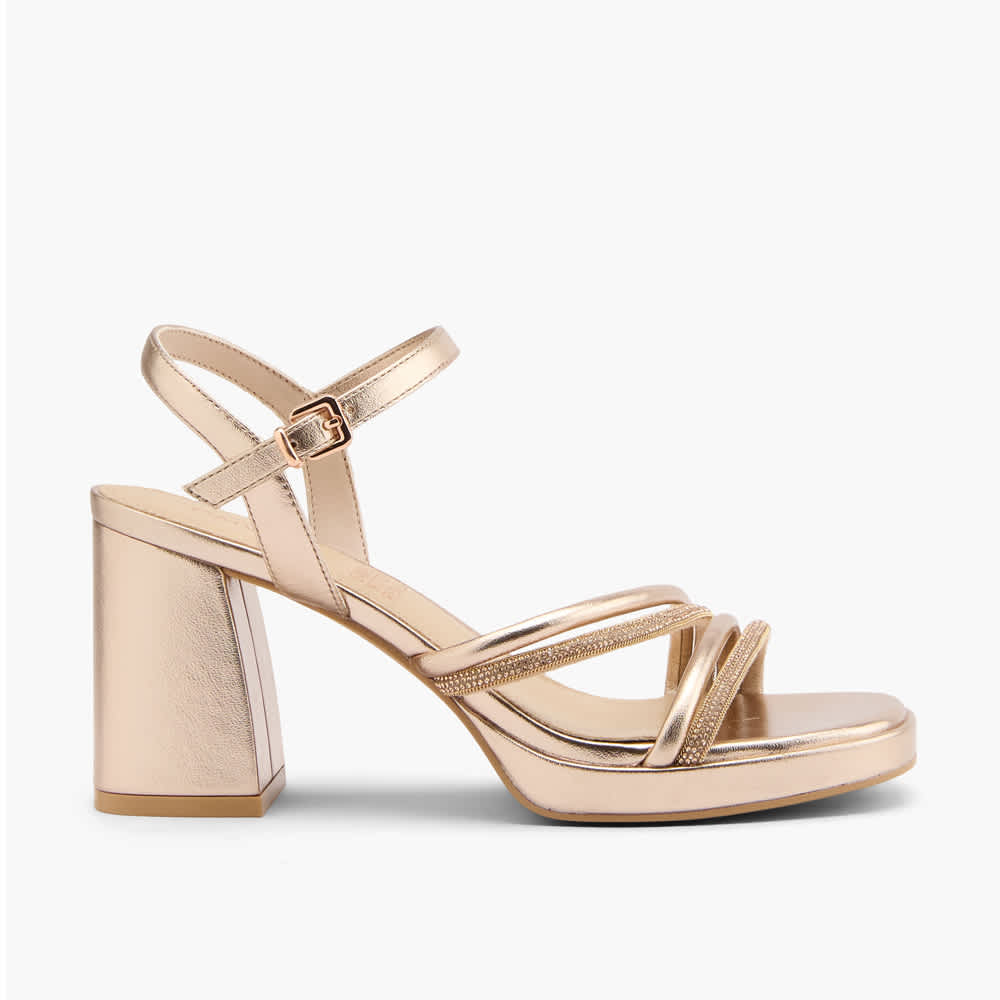 Roséfarbener Pumps mit Blockabsatz