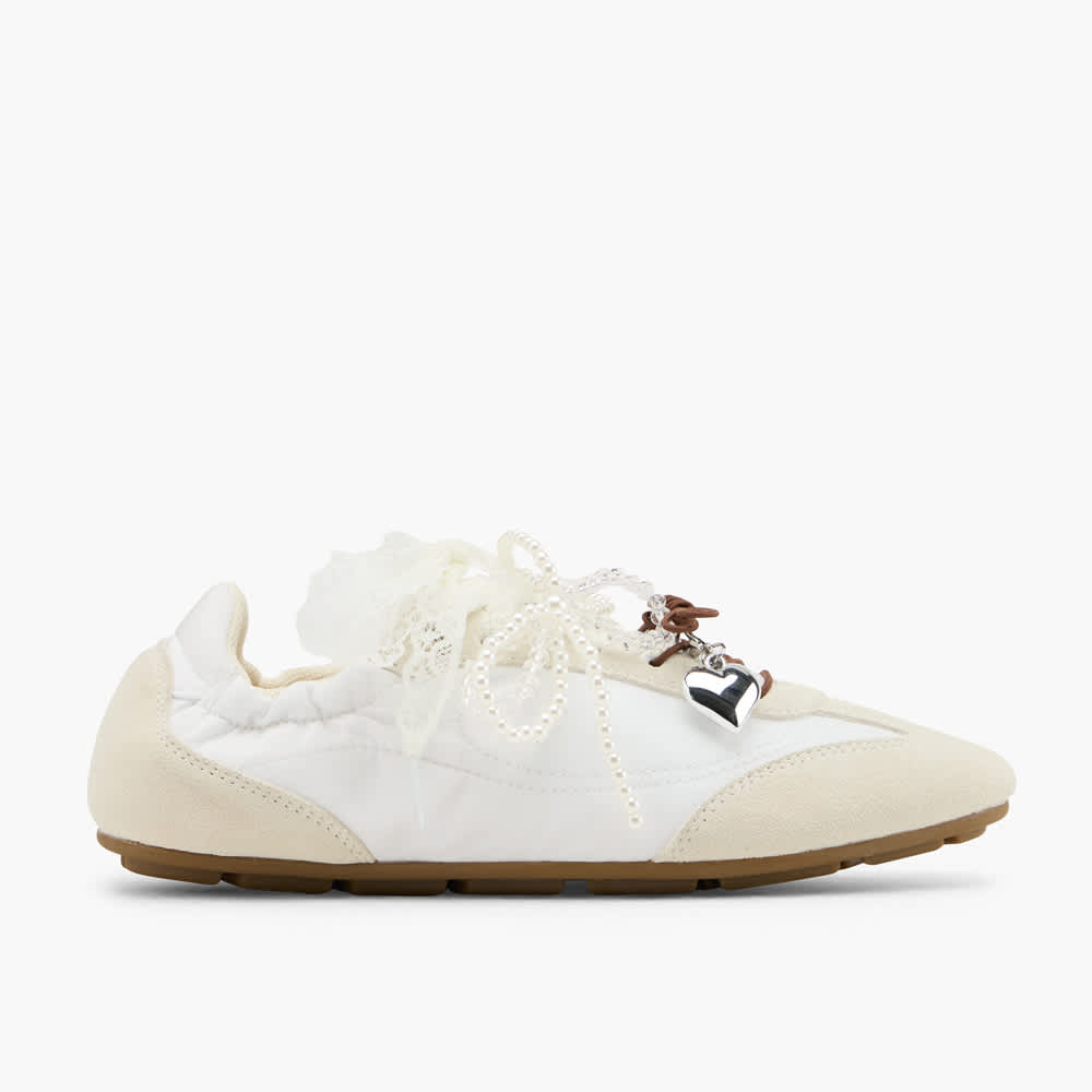 Weiß-brauner Sneaker