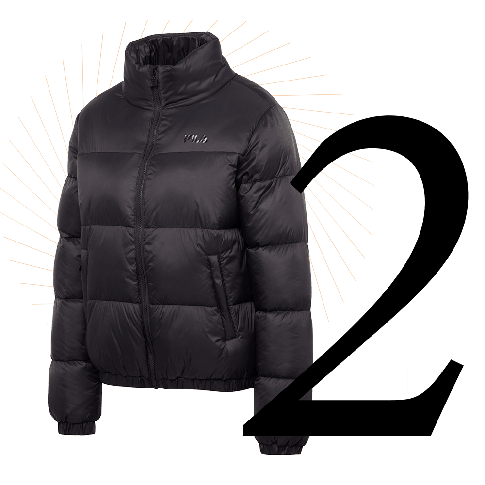 Schwarze Daunenjacke von FILA, perfekt für kalte Tage, schwarze Ziffer 2 im Bild