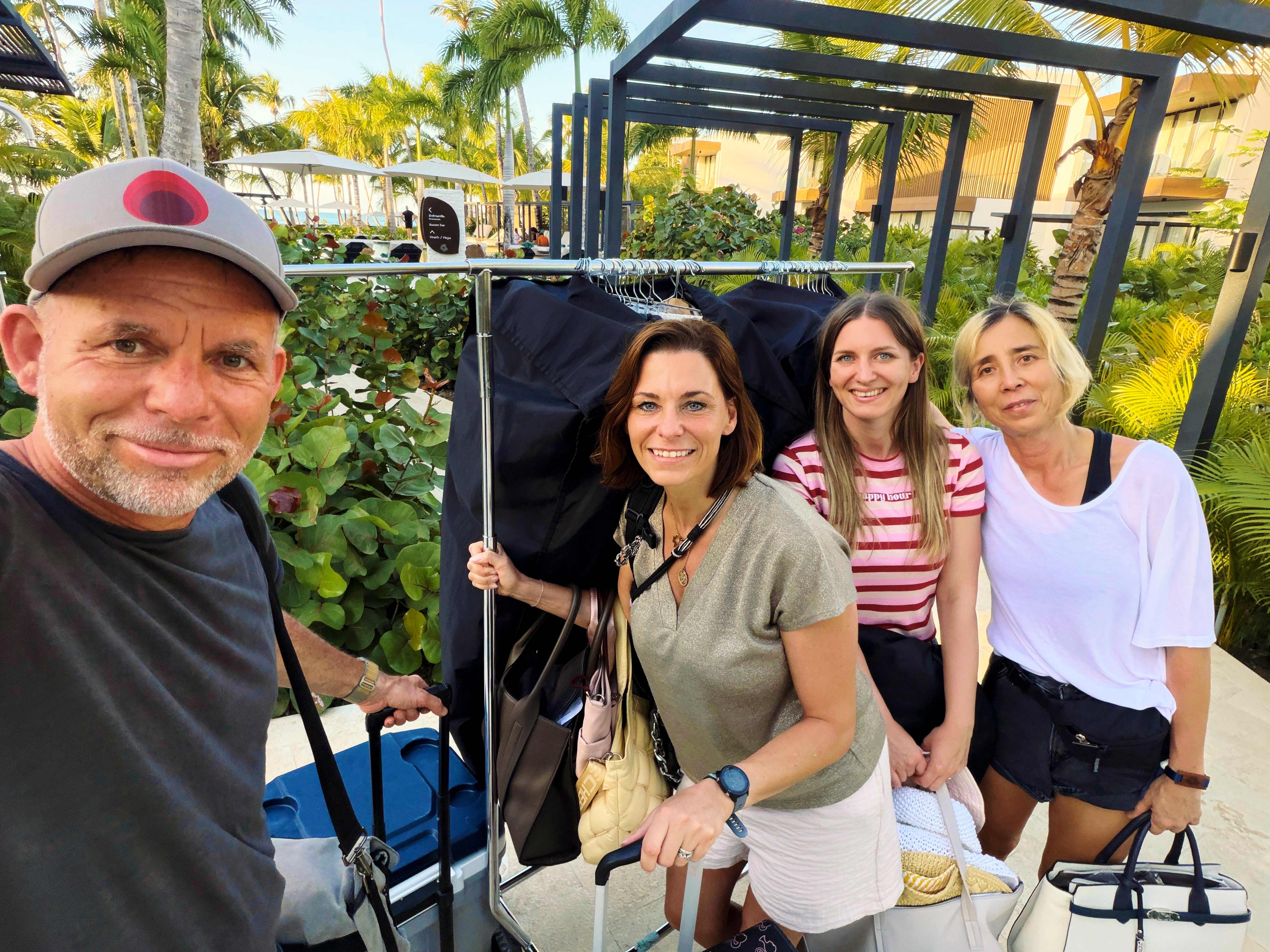 Deichmann-Team beim Season of Joy-Shooting