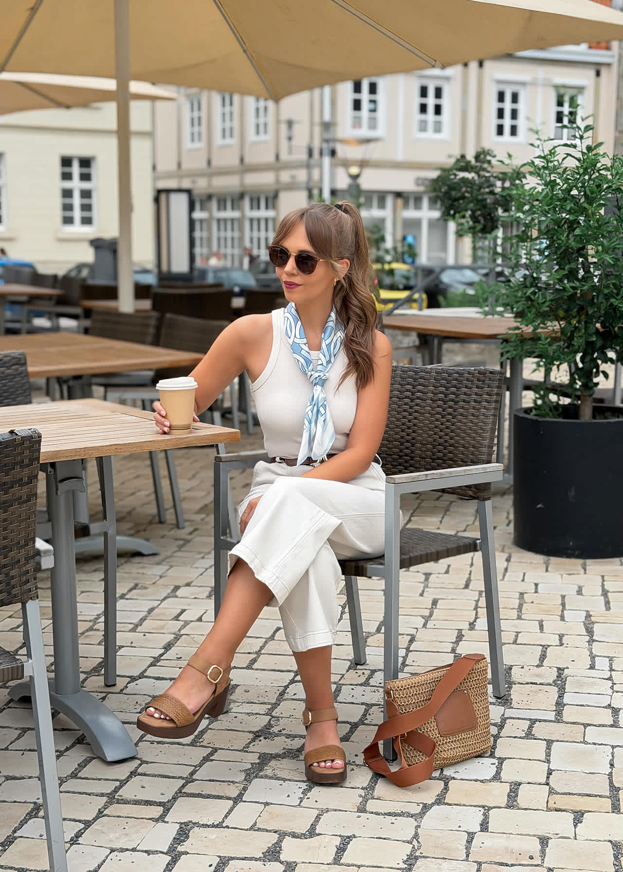 Schal im Sommer als Halstuch 
