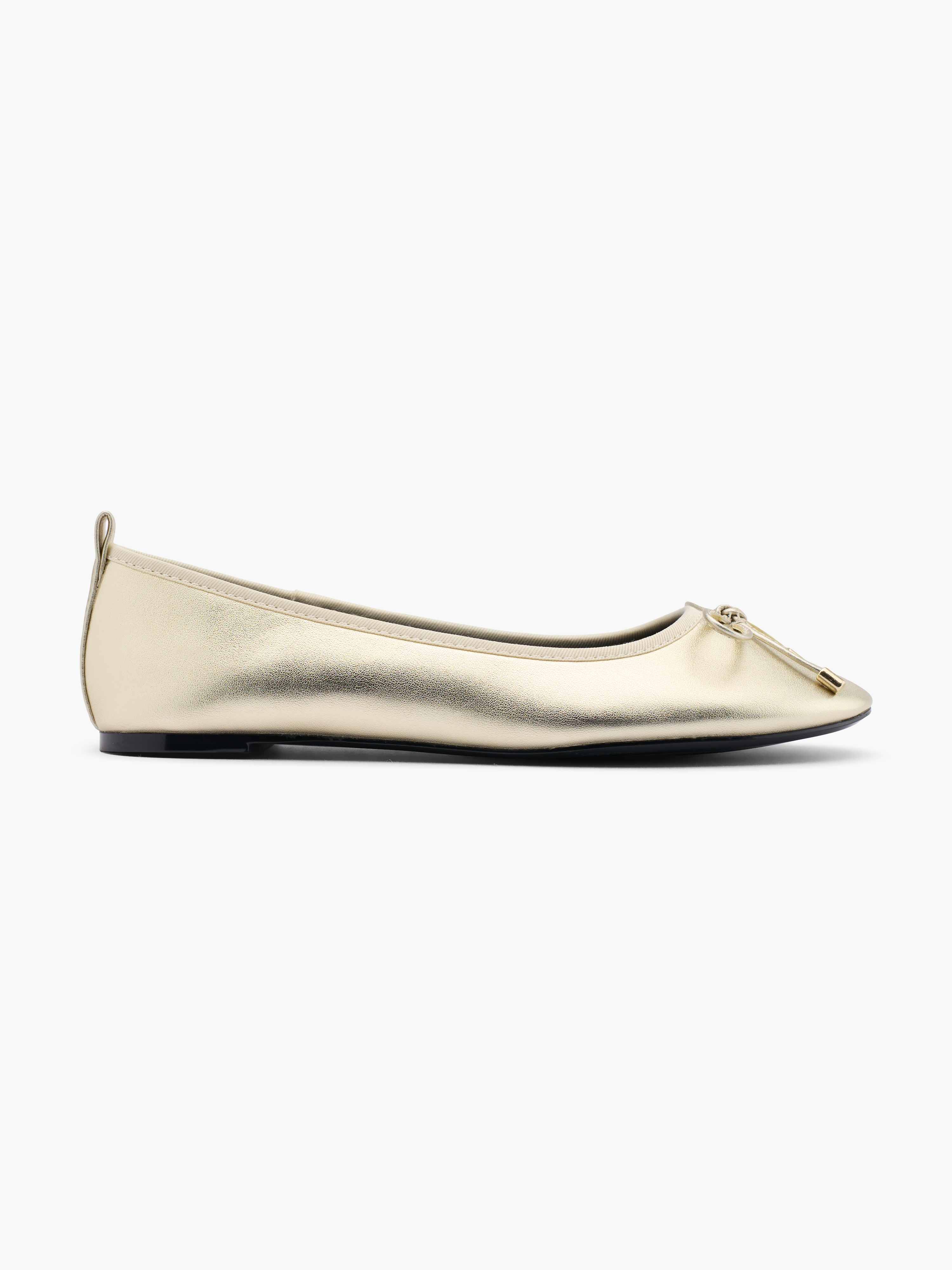 Gold-glänzende Ballerinas mit dezentem Schleifendetail
