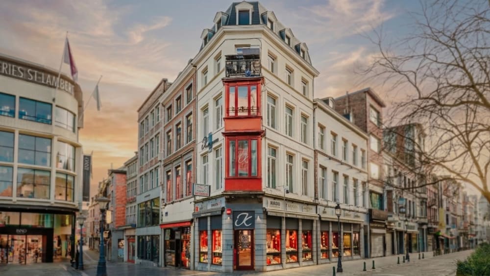 Façade de la Bijouterie Kuypers, rue de la Régence 1-3 à Liège