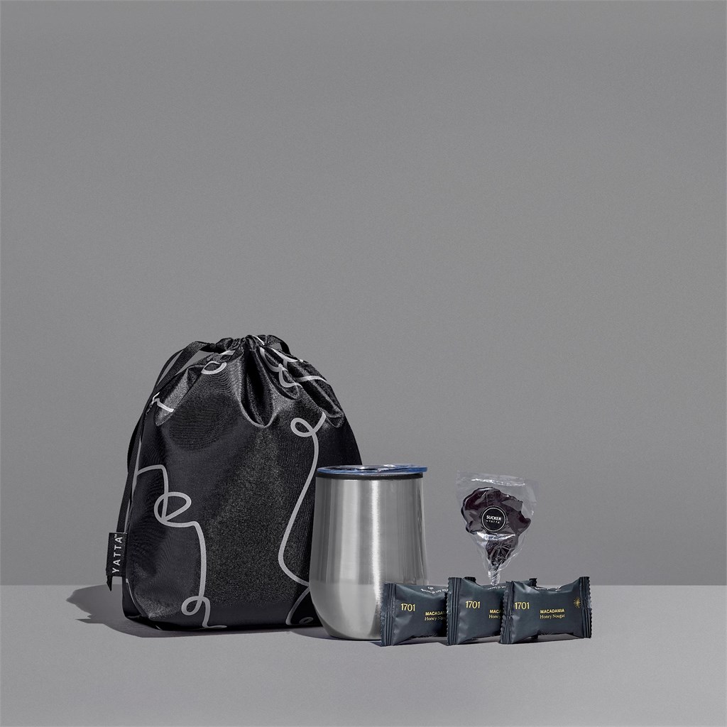 Snug Surprise Hamper - Image 683def5056942d6ab8d14add