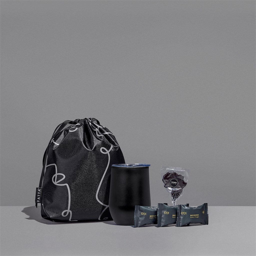 Snug Surprise Hamper - Image 683def5056942d6ab8d14ae0