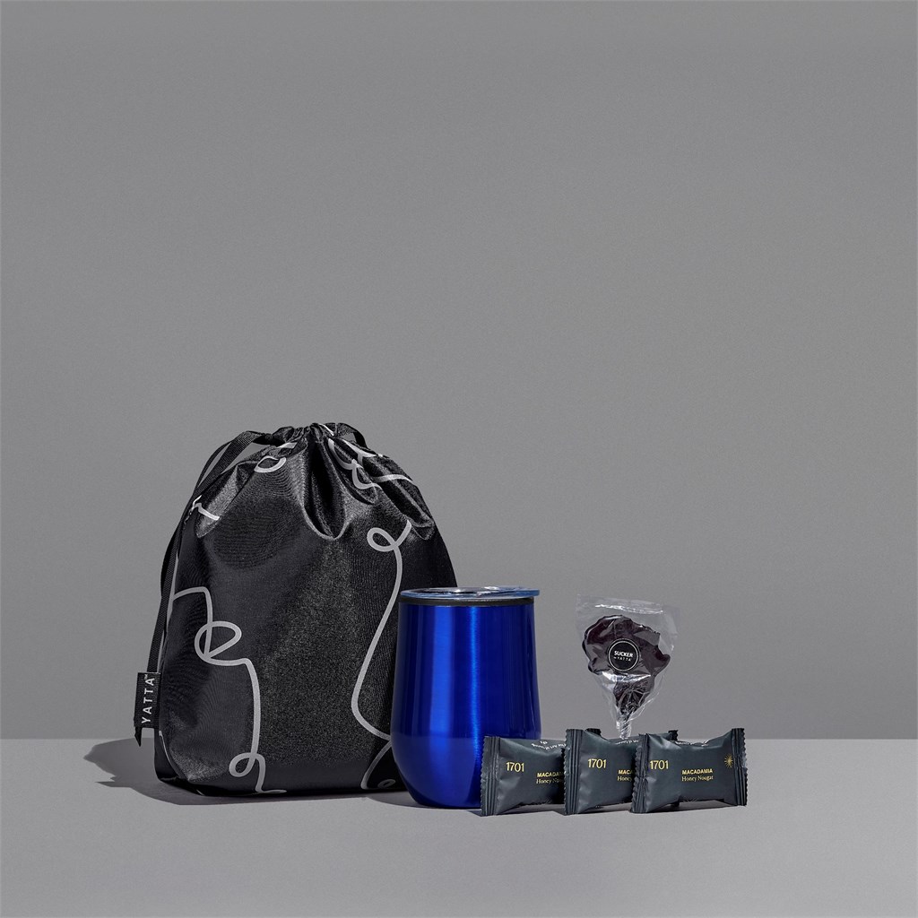 Snug Surprise Hamper - Image 683def5056942d6ab8d14ae3