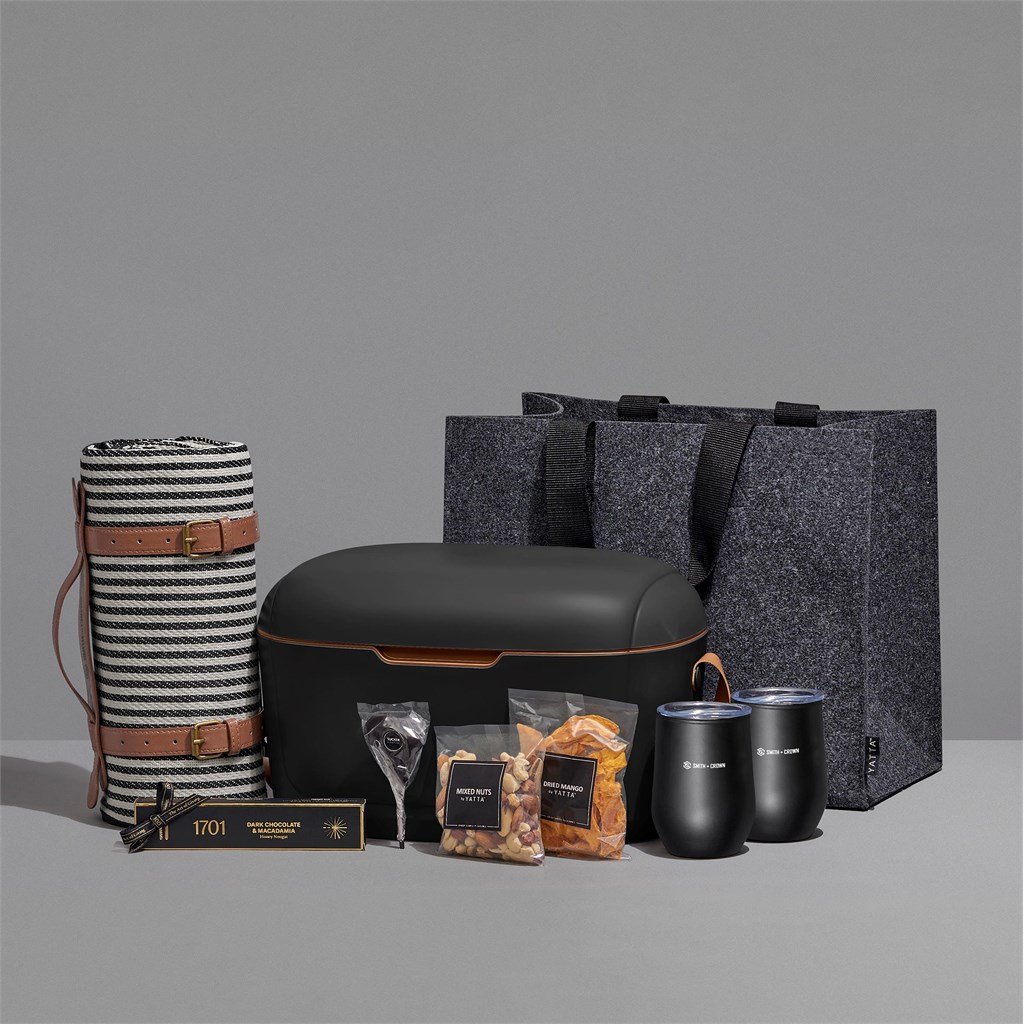 Sophisticated Soiree Hamper - Image 6899dad6ad673b3f01283dad