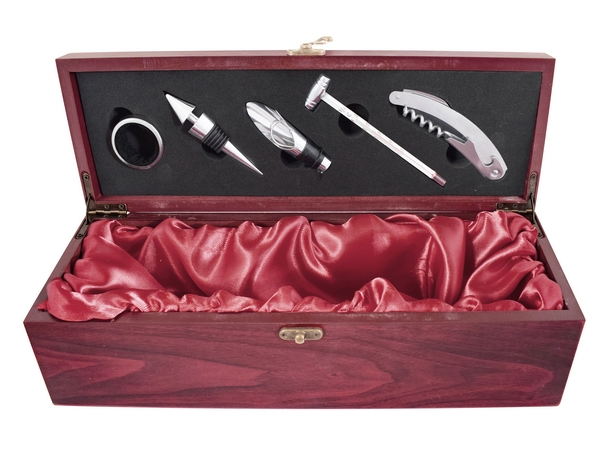 Wine Bottle Bar Set - Image 6a1026bf15cb38af415f6c00