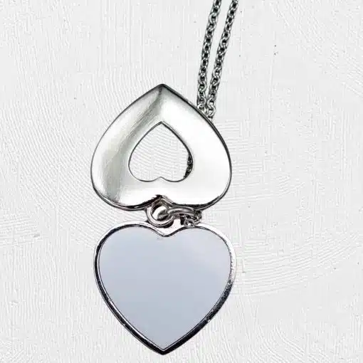 Heart Necklace Silver - Image 6a17fbe815cb38af415f73a6
