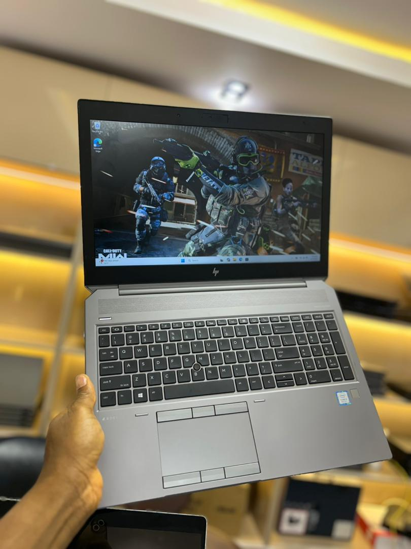 HP Zbook 15 G5, 4gb Nvida Dedicated
