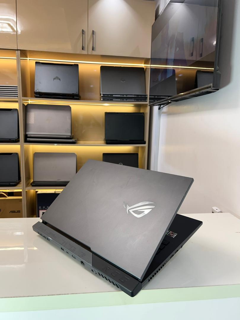 Asus rog strix G17,  8gb Nvidia Dedicated, RTX 3070