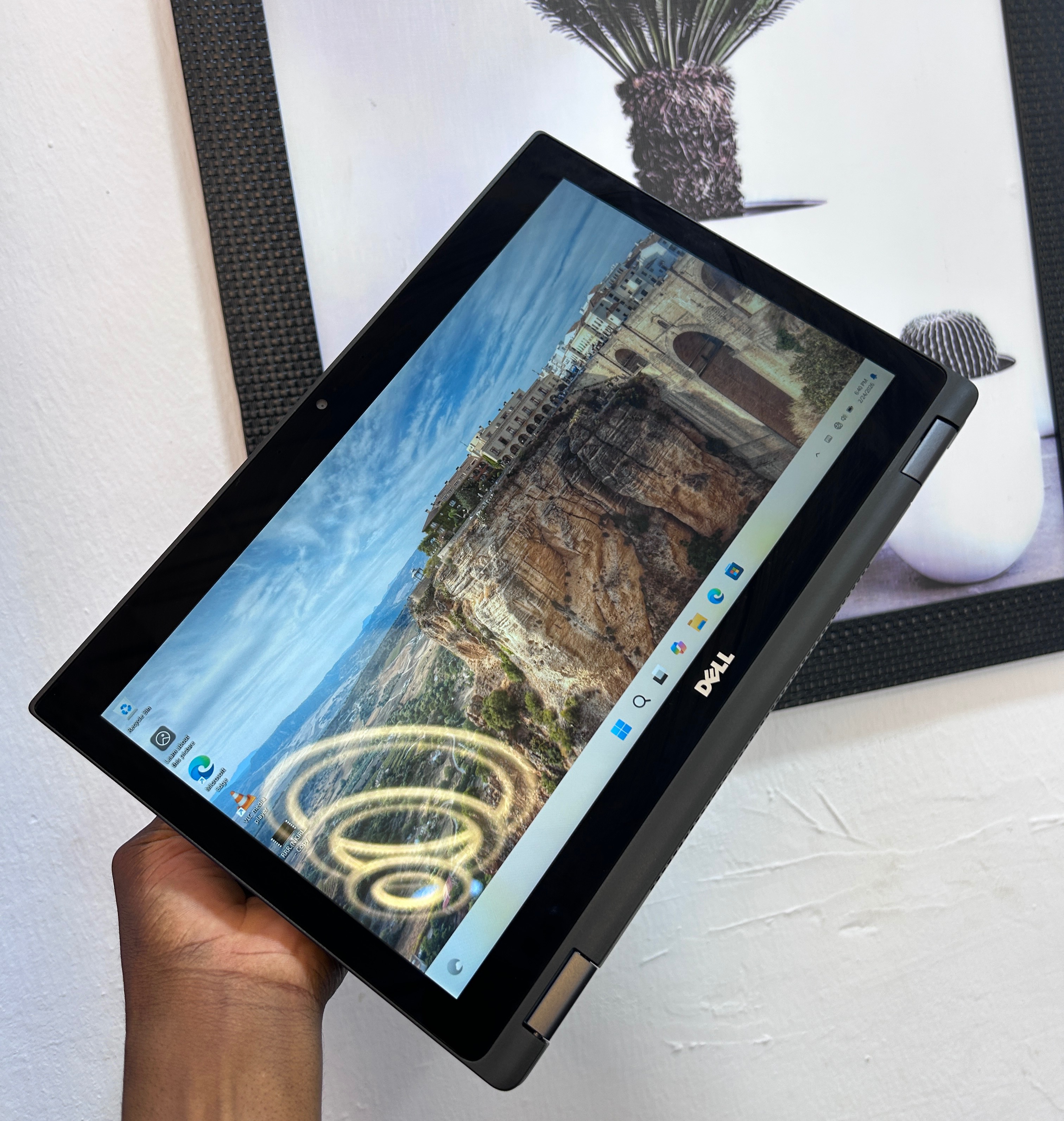 Dell latitude 5289 2-in-1, Convertible Touchscreen , intel core i5, 7th generation