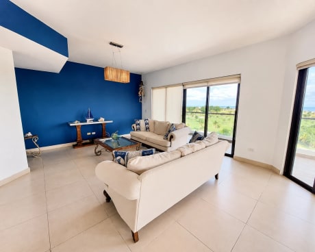 Furnished beachfront apartment in Vista Mar Golf, San Carlos – $1,700