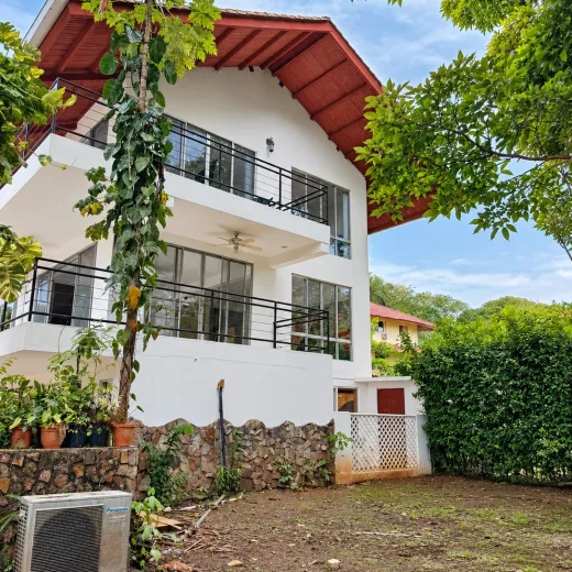 Casa de 4 habitaciones en Albrook
