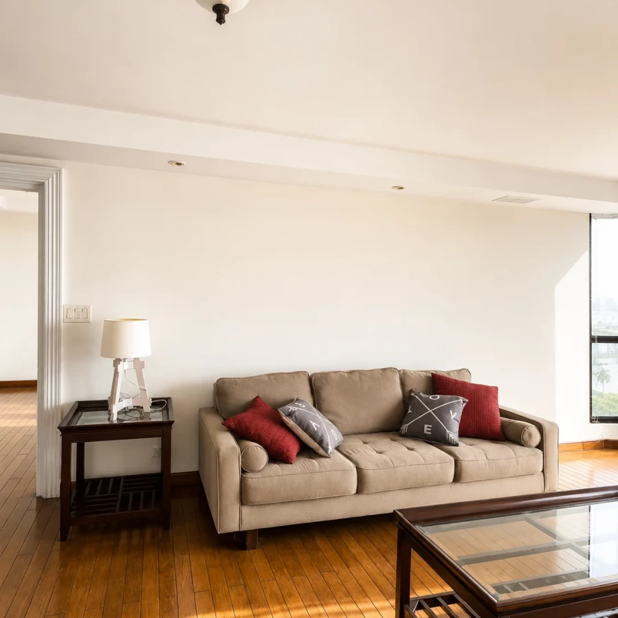 Alquiler en Avenida Balboa - 1 habitacion - vista al mar — 3