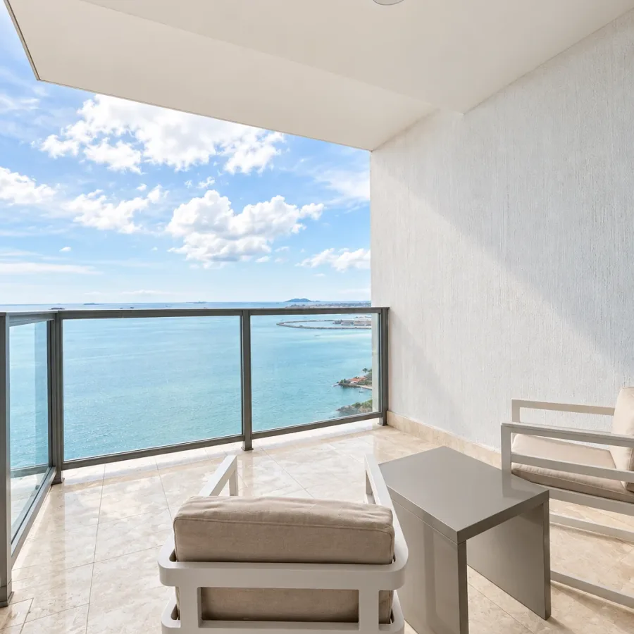 YOO Panamá Avenida Balboa | Alquiler Amoblado | 2 Recámaras | Vista al Mar | $3,200 — 2
