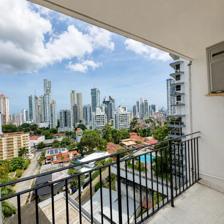 3-Bedroom Apartment for Rent in Bella Vista — 3