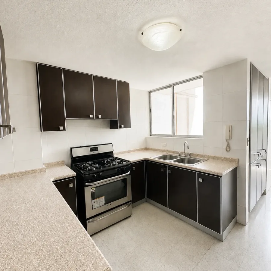 3-Bedroom Apartment for Rent in Bella Vista — 4