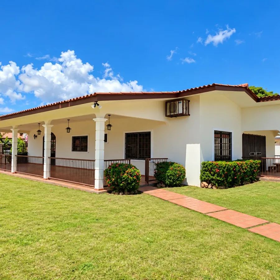 3-Bedroom House for Rent in Coronado — 3
