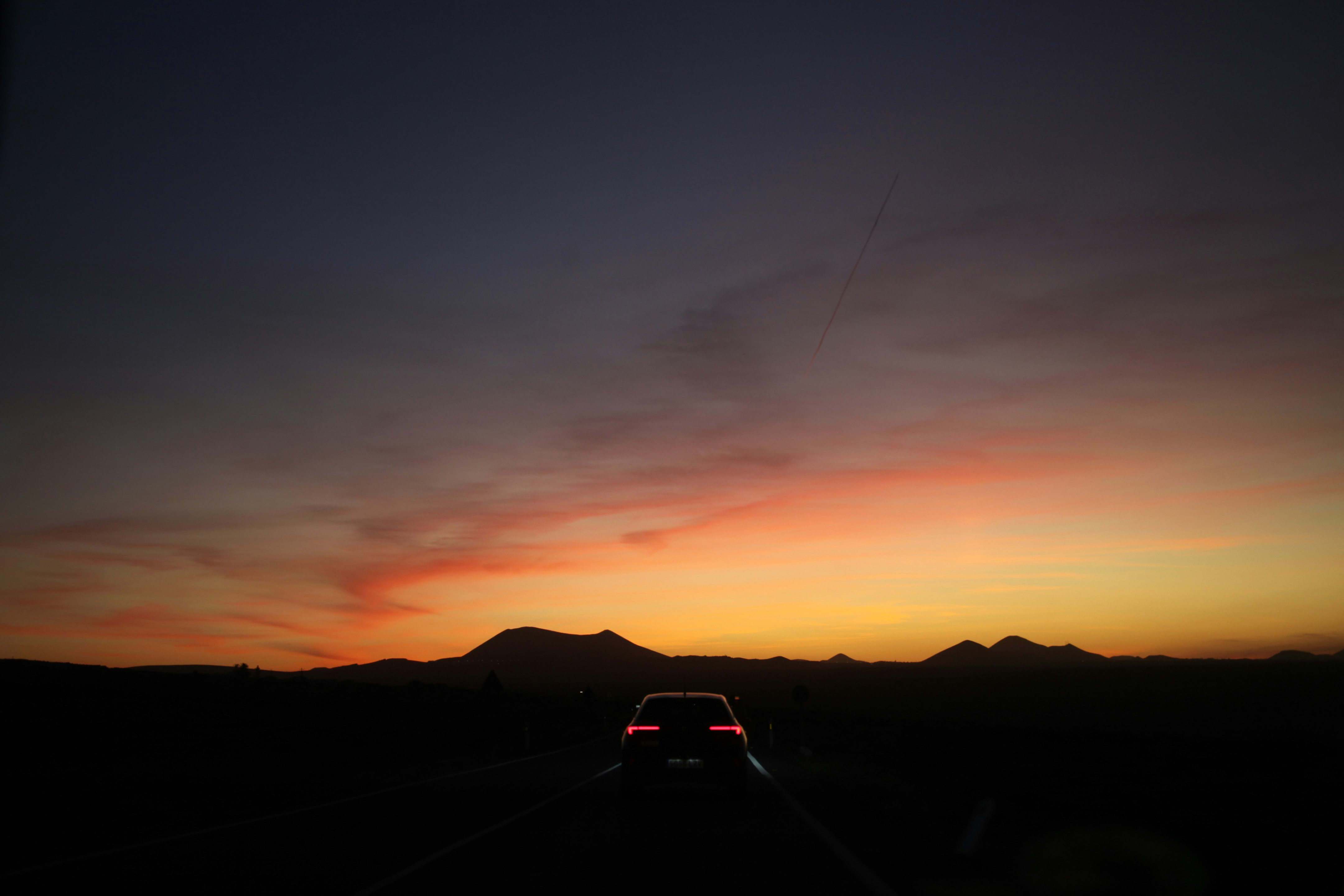 WattUp Sunset Background