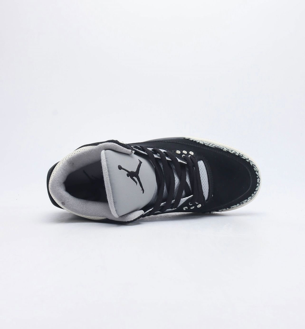 Nike Air Jordan 3 Retro - black